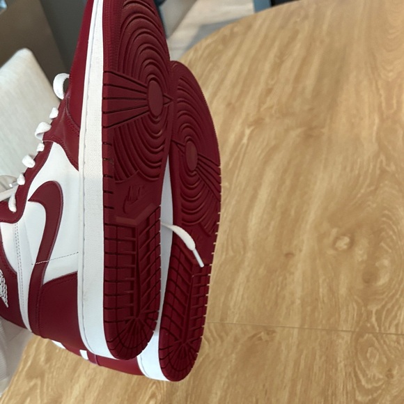 SOLD SOLD SOLD Nike Red and White Sneakers - Picture 6 of 6